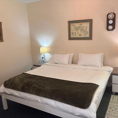 Highlands Self Catering Apartment Кейптаун Екстериор снимка
